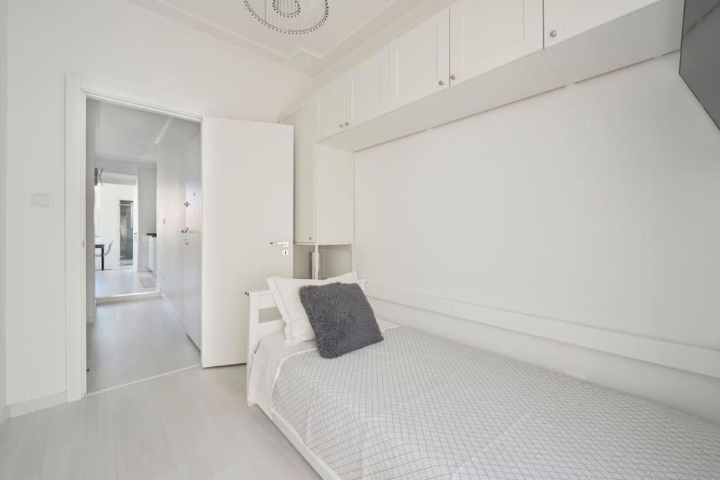Bright Modern In Center With Ac Appartement