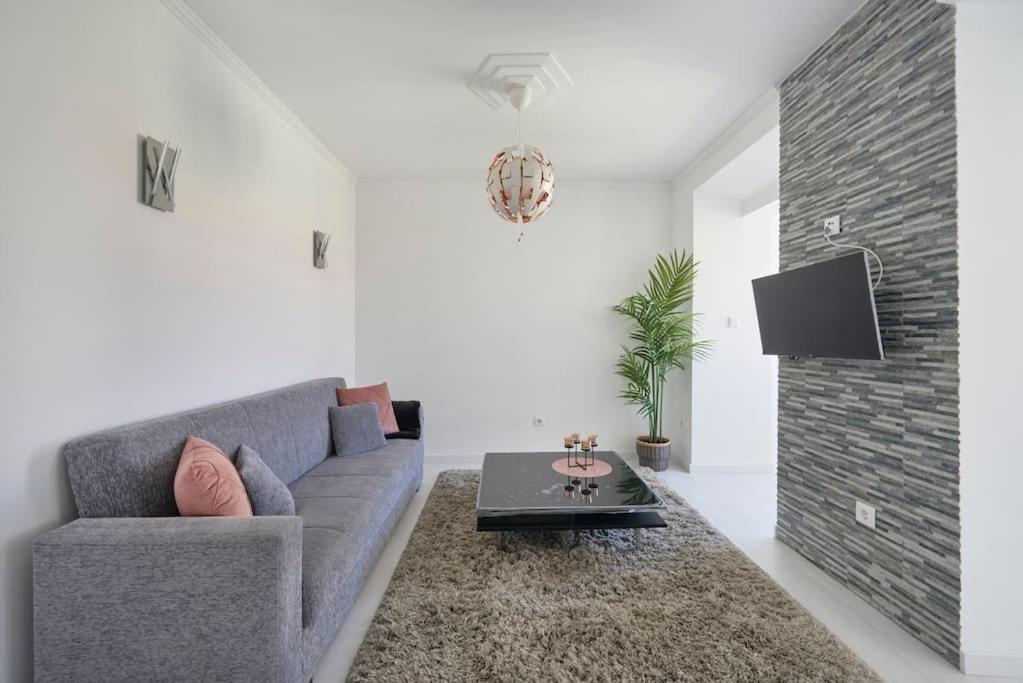 Appartement Bright Modern In Center With Ac